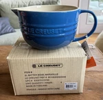 Creuset Stoneware Batter Mixing Bowl 2 Qt. Marseille Blue. Fixed Price $49.99.