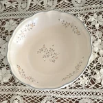 Pfaltzgraff Remembrance Cereal/salad/soup Bowl Set Of 4 Retired. Fixed Price $50.00.