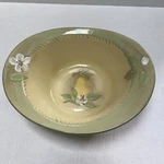 Pfaltzgraff Aurora 10 Oval Vegetable Bowl 8609573. Fixed Price $10.00.