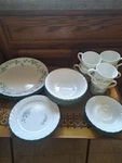 Corelle Callaway Ivy Dish Set. Fixed Price $65.00.