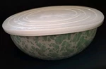 Golden Rabbit Enamelware Nesting Storage Bowls With Lids, Set Of 3, Sea Glass. Fixed Price $47.00.