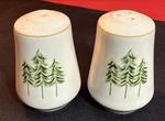 Merry Brite Christmas Salt And Pepper Shaker Set Pattern Code MBT1 Euc. Fixed Price $12.00.