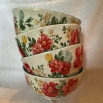 The Pioneer Woman Stoneware Floral Cereal Bowls Microwave Safe Set Of 4. Fixed Price $19.00.