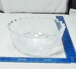 Crystal Clear Studios Chrysanthemum Frosted Bowl 10.5 Inch Open Box STYLE#301854. Fixed Price $17.41.