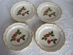 Mikasa Garden Club Strawberry Festival Eb 801- JAPAN-8" Salad Plates-set Of 4. Fixed Price $50.99.