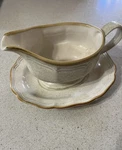Mikasa Garden Club Gravy Boat & Plate Stoneware EC400 Matches Fresh Floral Nice. Fixed Price $19.99.