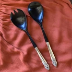 Oneida Distinction Plastic Bowl Salad Set 1951 Prestige Silverplate Handles. Fixed Price $17.99.