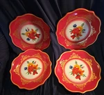 Pioneer Woman Lot Of 4 Dessert Plates Red/gold "winter Bouquet" Floral 8.5 New. Fixed Price $32.50.