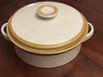 Mikasa Stone Manor F5800 Round Covered Casserole 1.5 Qt 9. Fixed Price $24.99.