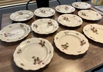 Set Of 12 Rosenthal Ivory Moss Pompadour 8 1/2 - Inch Soup Plates/bowls. Fixed Price $25.75.