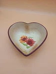 Pfaltzgraff Evening Hand Painted Heart Shaped Serving Dish Bowl Sunflower. Fixed Price $19.99.