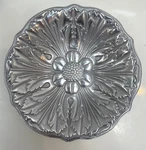 New Wilton Armetale 7.75" Acanthus Flower Bowl Vintage Pewter Nut Candy Dish. Fixed Price $16.95.
