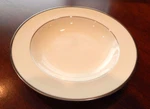 Wedgwood "carlyn" Pattern W4302 Large Rim Soup Bowl (s) Made In England. Fixed Price $29.99.