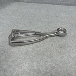 Vollrath Stainless Steel Round 3/8 Oz. #100 47161 Squeeze Disher Ice Cream Scoop. Fixed Price $9.99.
