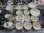 15 Lenox Solitaire Cups/bowls/creamer/ Sugar Set Ivory And Platium Trim. Fixed Price $200.00.