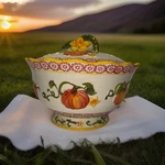 Temptations By Tara Old World Pumpkin Orange 3 Qt Baking Serving Bowl Lid. Fixed Price $43.99.