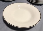 Gibson Elite Designs Studio Platinum Large Soup Bowl 8. Fixed Price $9.98.