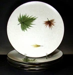 Harmony House Set Of 4 Maple Leaf 10 Inch Mid-century Stoneware Dinner Plate. Fixed Price $16.99.