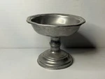 Vintage Wilton Armetale Pewter Queen Anne Pedestal Serving Bowl Dish 7 Inch. Fixed Price $19.99.