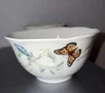 Lenox Butterfly Meadow Scalloped 4-PIECE Rice Bowl Set 5.75"- Bumble Bee Insid. Fixed Price $39.22.