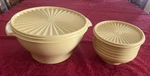 Tupperware Harvest Gold Servalier 10" Serving 880-3 Lid 881-1 With 6 Bowls. Fixed Price $60.00.