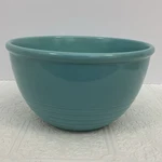 Vtg. 2004 Chantal Turquoise Mixing Bowl 3 QT/8.75 Ribbed,beehive, Xlnt 90-22NR. Fixed Price $18.99.