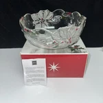 Mikasa Holiday Bloom 8.5 Christmas Serving Bowl Poinsettia & Holly With Box. Fixed Price $36.99.