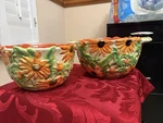 Temp-tations By Tara Figural Floral Sunflower Bowls Set Of 1.5 Qt & 2.5. Fixed Price $45.00.