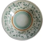 Crate & Barrel Emilia 14" Round Serving Pasta Bowl Made Italy Pre-owned. Fixed Price $39.99.