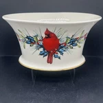 Lenox Cachepot Winter Greetings Nwt. Fixed Price $25.00.