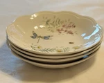 Lenox Butterfly Meadow Herbs Pasta Soup Bowls 8 3/4" Set Of Brand New. Fixed Price $100.00.