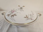 Vtg #5763 "luise" Noritake Japan China Covered Serving Vegetable Bowl. Fixed Price $24.95.