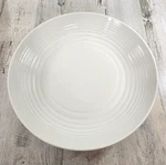Royal Doulton Gordon Ramsay Maze 12" Serving Bowl. Fixed Price $79.19.