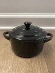 "black Onyx" 8 Oz Mini Round Cocotte Le Creuset Petite Dutch Oven *2ND Choice*. Fixed Price $45.99.