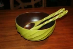 Enrico Avocado Green Spiral Salad Bowl + Serving Utensils Mango Wood Ec. Fixed Price $50.00.
