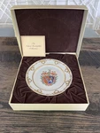 Mottahedeh Nelson Rockefeller Chinese Export Repro Plate Coggan Coat Of Arms Box. Fixed Price $85.00.