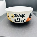 David Carter Brown Sakura Halloween Bowl Pumpkin Hollow 3D Black Cat 10 X 6. Fixed Price $24.99.