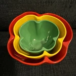 Zak Designs Bell Pepper Nesting Bowls. Fixed Price $17.99.