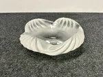 Lalique Aruba Cendrier #10757 Frosted Crystal Glass Bowl Made In France. Fixed Price $190.00.