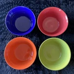 Rachael Ray 6 " Set Of 4 Double Ridge Cereal Soup Bowls. Fixed Price $34.00.