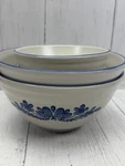 Pfaltzgraff Yorktowne Stoneware Bowls Set Of 4 Mixing & Cereal Blue Floral. Fixed Price $39.99.