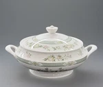 Royal Doulton Tonkin India Tree Covered Vegetable Bowl Serving Casserole Flaw. Fixed Price $49.99.