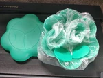 Tupperware Chip 'n Dip Serving Center Bowl Set Green 5.6L 4624A-1. Fixed Price $15.00.