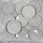 (11) World Tableware 840-420R-24 7 1/8" Porcelana White Plates, New. Fixed Price $38.00.