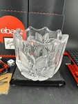 Mikasa Poinsettia Christmas Glass Votive Candle Holder Candy Dish Home Decor. Fixed Price $6.33.