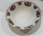 Farberware Sydney Roses 9 Serving Bowl. Fixed Price $16.00.