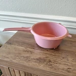 Vtg Pink Colander Strainer Bowl With Handle Mcm Plastic Retro Kitchen Merrymaid. Fixed Price $15.95.