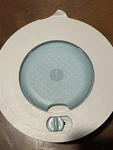 Pampered Chef On-the-go 2-QT (1.9-L) Serving Bowl. Small Piece Missing From Lip. Fixed Price $15.00.
