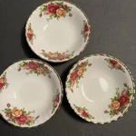 Royal Albert Old Country Roses Bone China 5 Fruit Sauce Bowls Set Of 3 New. Fixed Price $39.00.