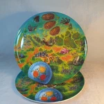 Playte Dinner Adventures Plates, Set Of 2, Encourages Picky Eaters.. Fixed Price $6.00.